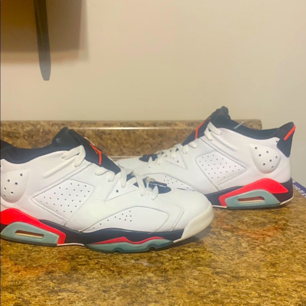 Jordan 6 low infrared men’s size 12 shoes